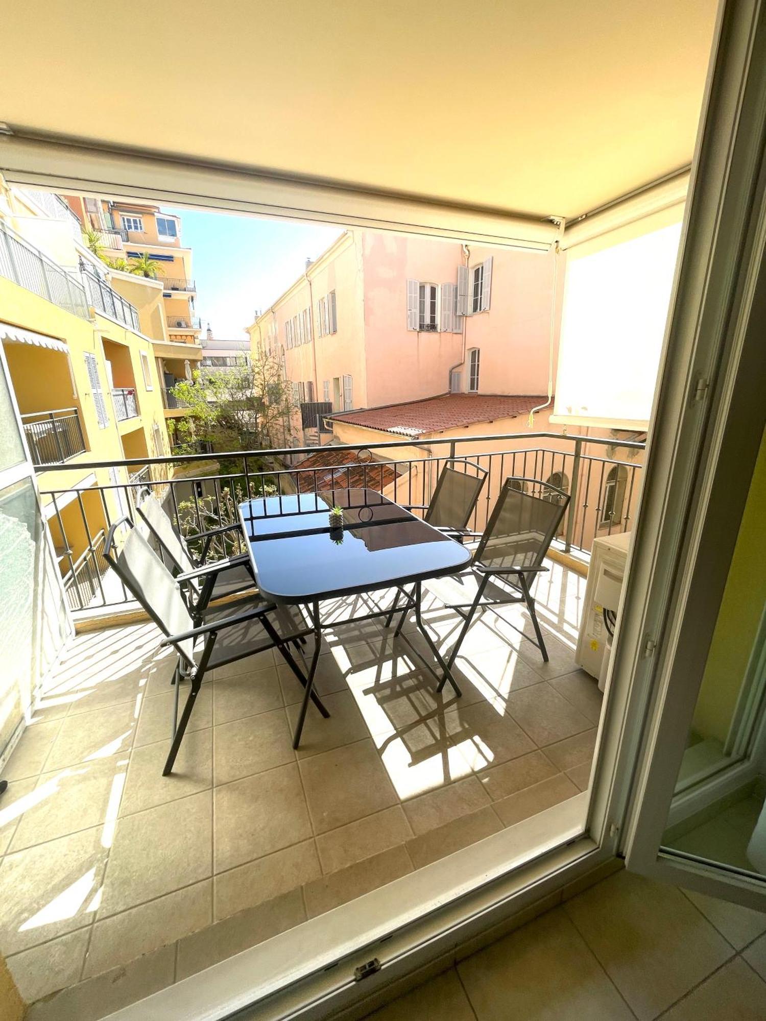 Royal Plazza, Beau T2 Centre Ville, Parking Menton Buitenkant foto